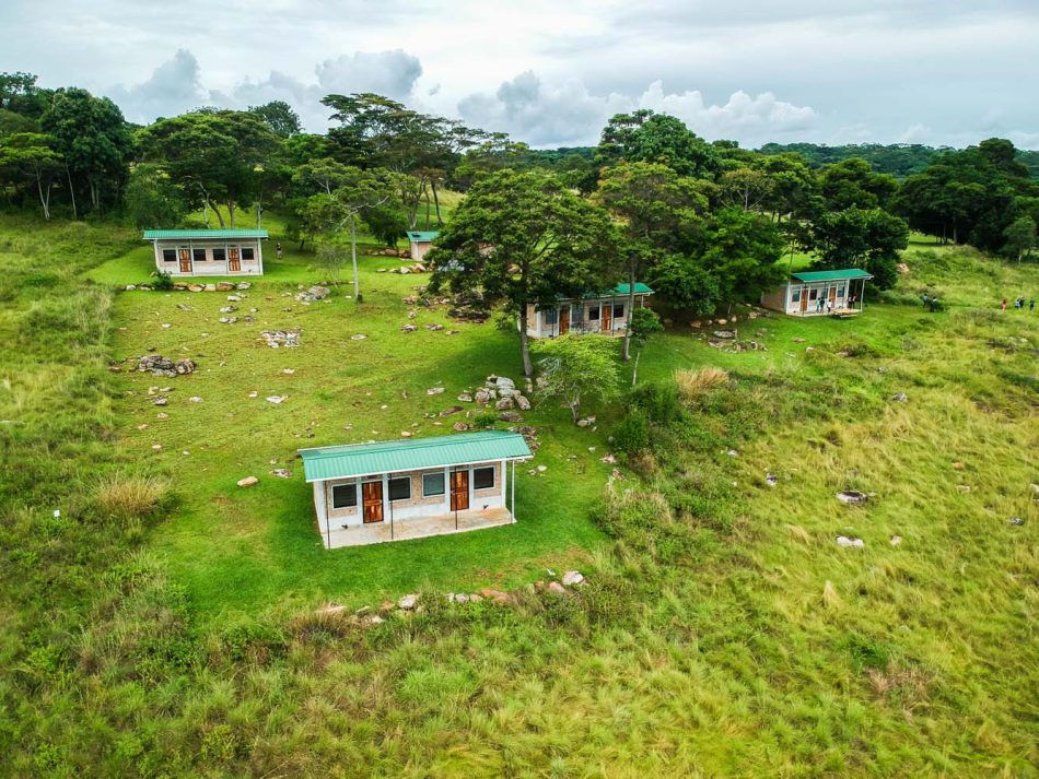 Lower cabins